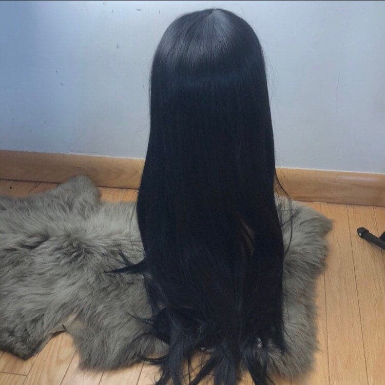 24” Jet Black long straight lace front wig *NEW* - Thumbnail 7