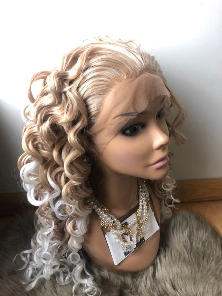 24” Blonde and white kinky curly Lace Front WIG *Nwt* - Thumbnail 3