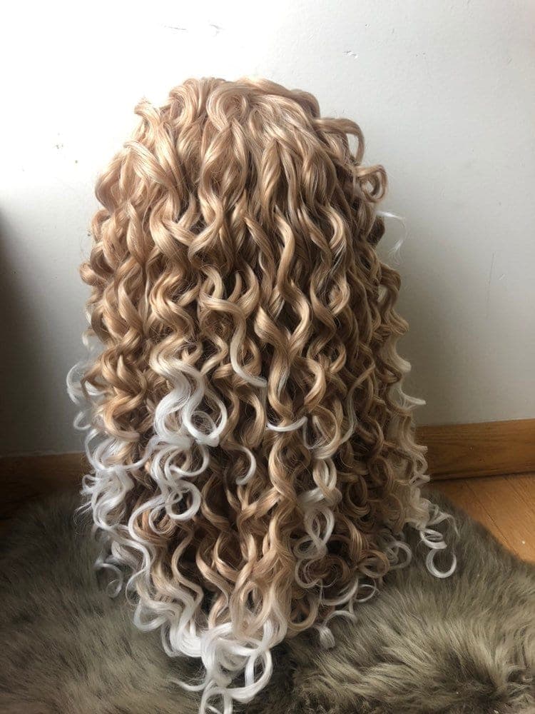 24” Blonde and white kinky curly Lace Front WIG *Nwt* - Thumbnail 6