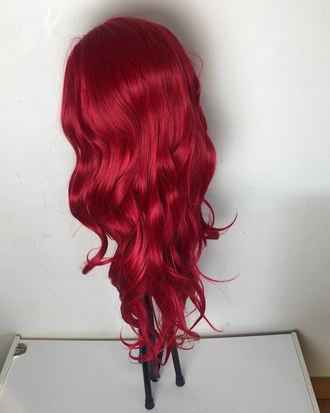 RED 24” Body Wavy lace front wig *NEW* - Thumbnail 5