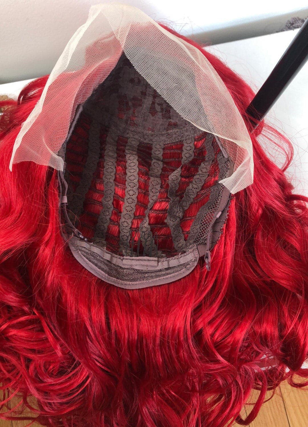 RED 24” Curly lace front wig *NEW* - Thumbnail 10