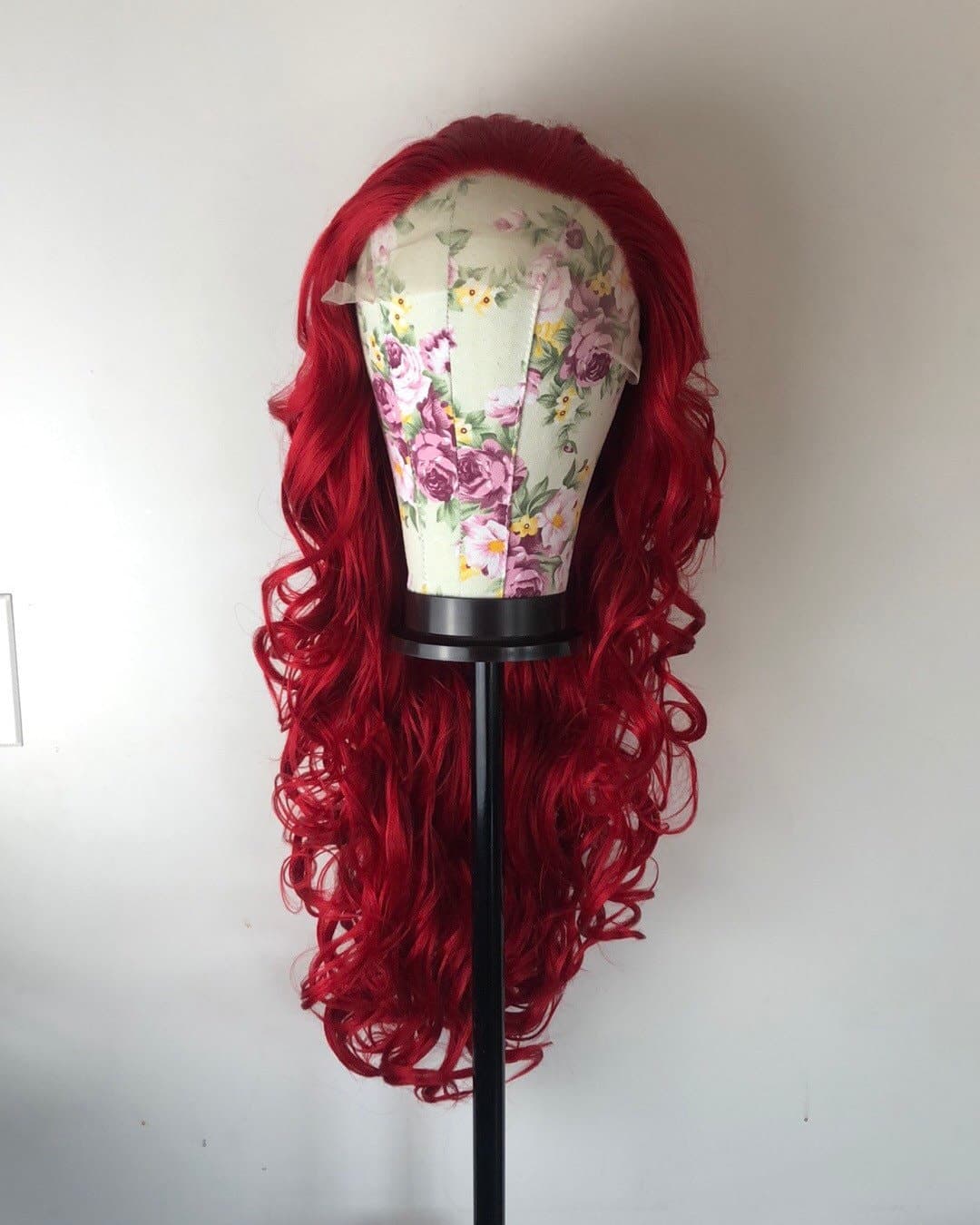 RED 24” Curly lace front wig *NEW* - Thumbnail 9