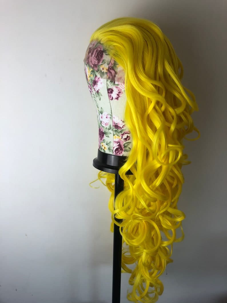 26” LEMON YELLOW Lace Front Wig *NWT* New and never worn - Yellow - Thumbnail 4