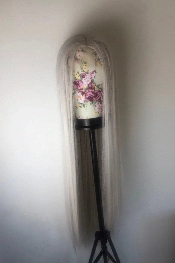 30” White Blonde silverish straight lace front wig NEW* Arrives new and unused 6” FRONT part space lace front wig - Thumbnail 5