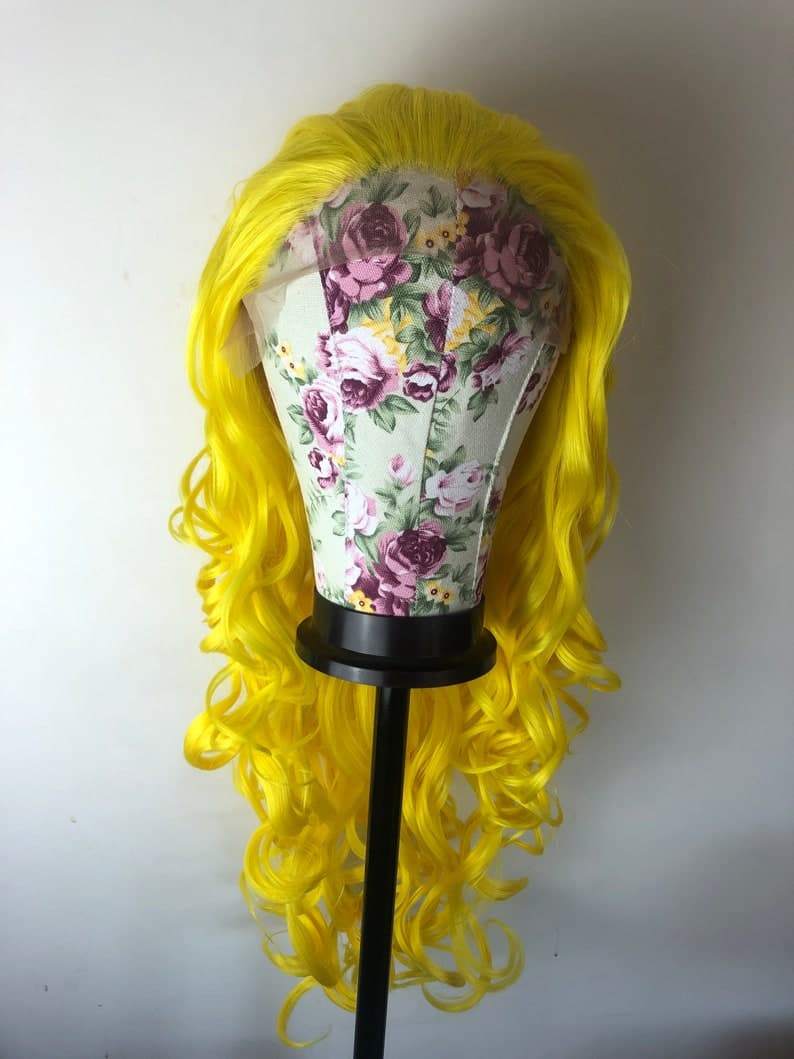 26” LEMON YELLOW Lace Front Wig *NWT* New and never worn - Yellow - Thumbnail 3