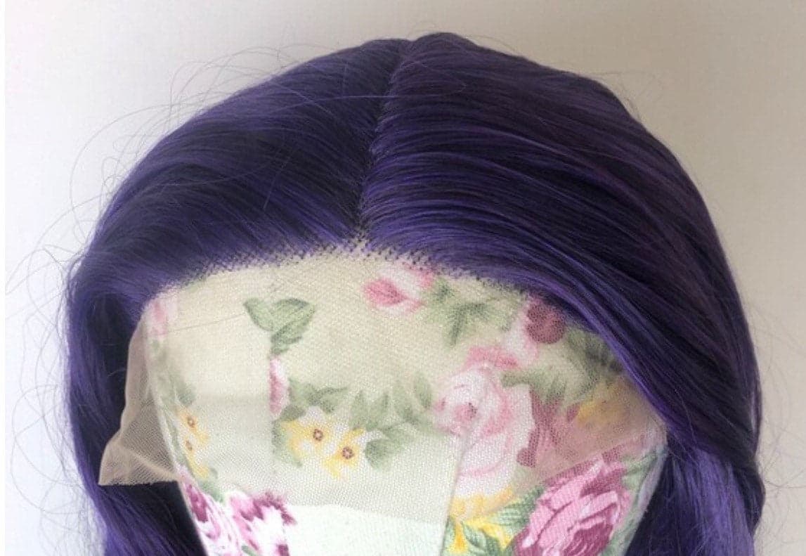 22” Purple wavy Lace Front WIG *NEW* 5” FRONT middle part - Thumbnail 3
