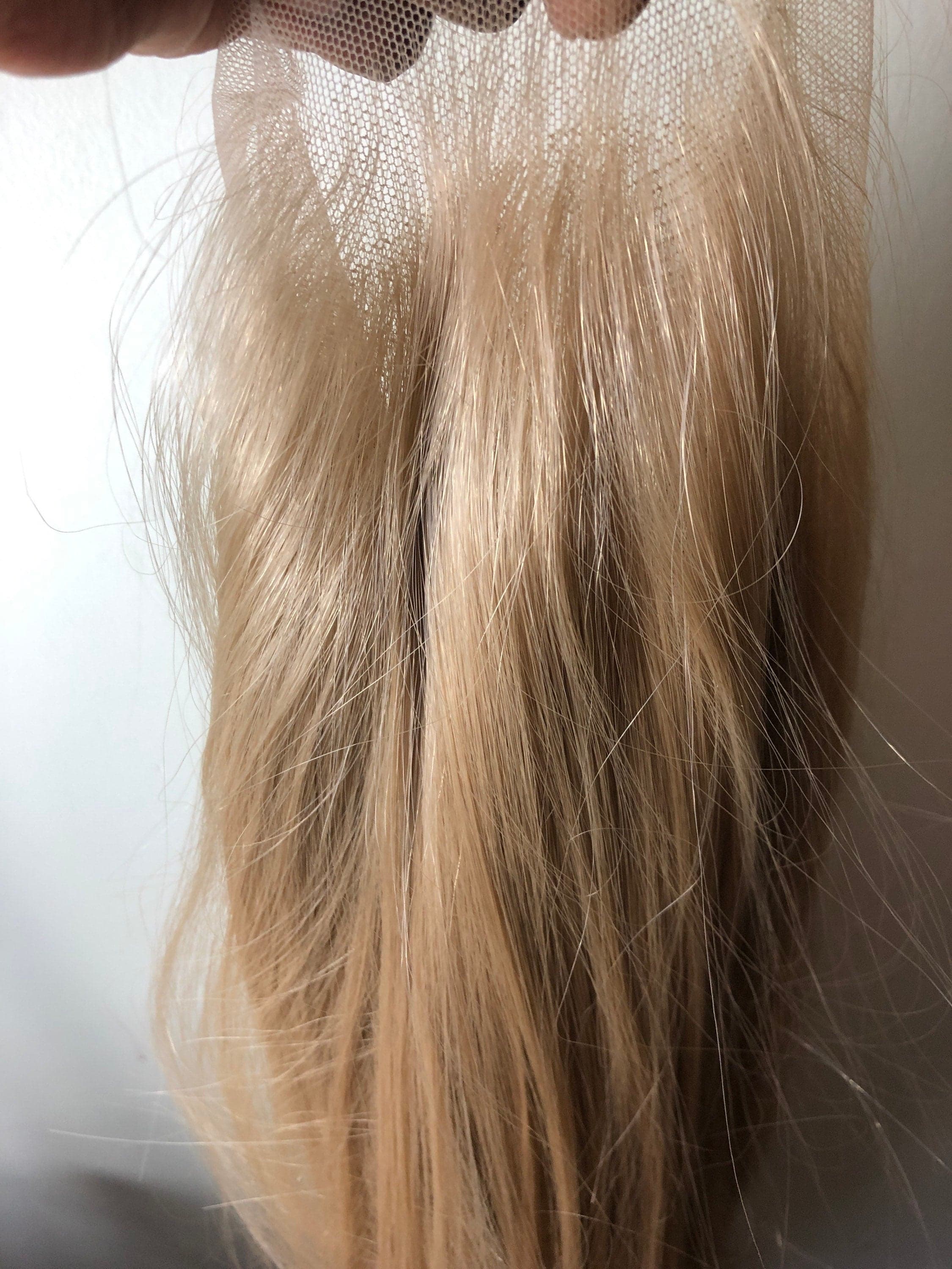 22” Ash honey blonde Straight Lace Front Celeb Wig *NEW* - Thumbnail 9