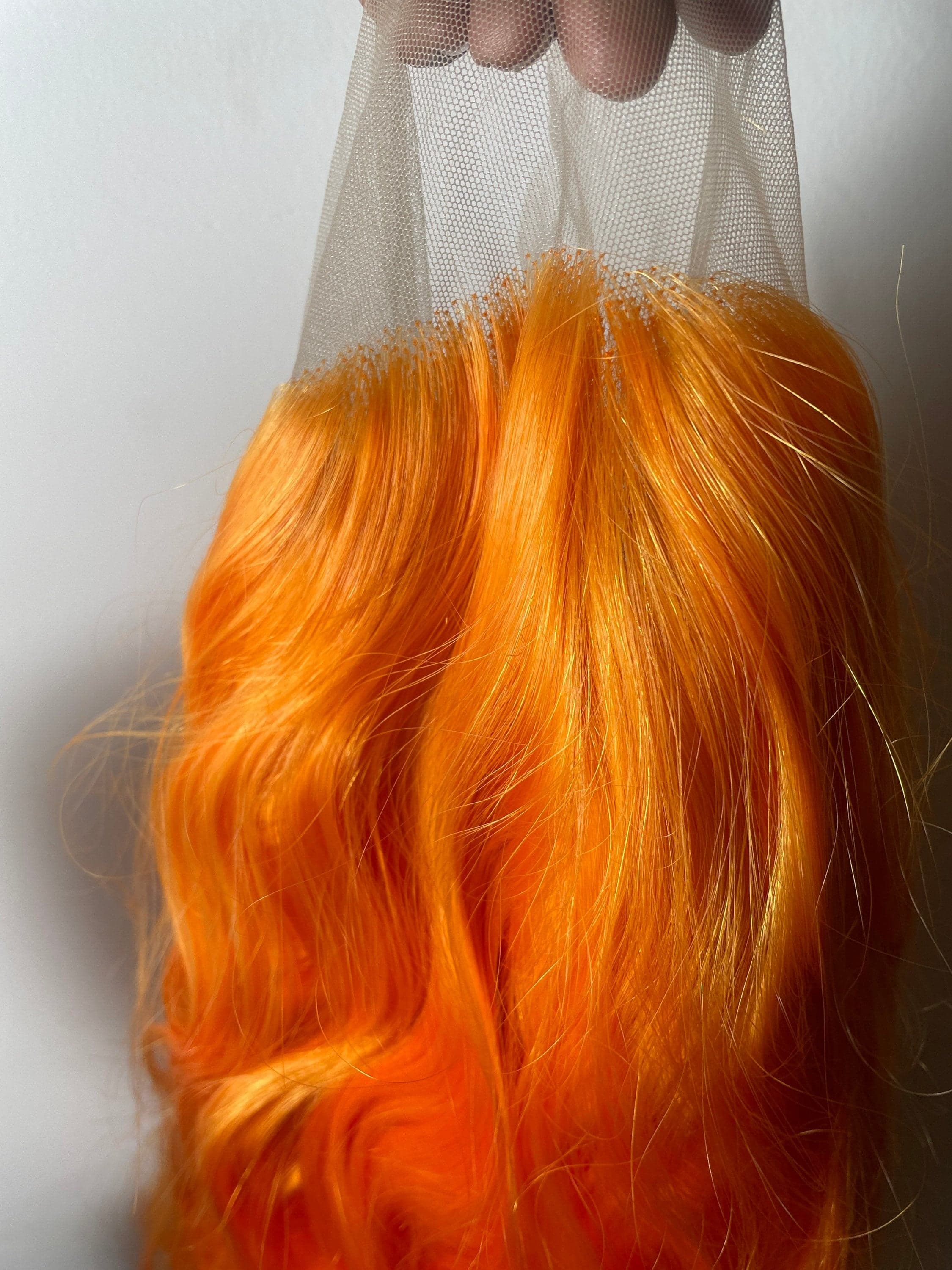 22” WAVE Orange Wavy Lace Front Wig *NEW* - Thumbnail 5