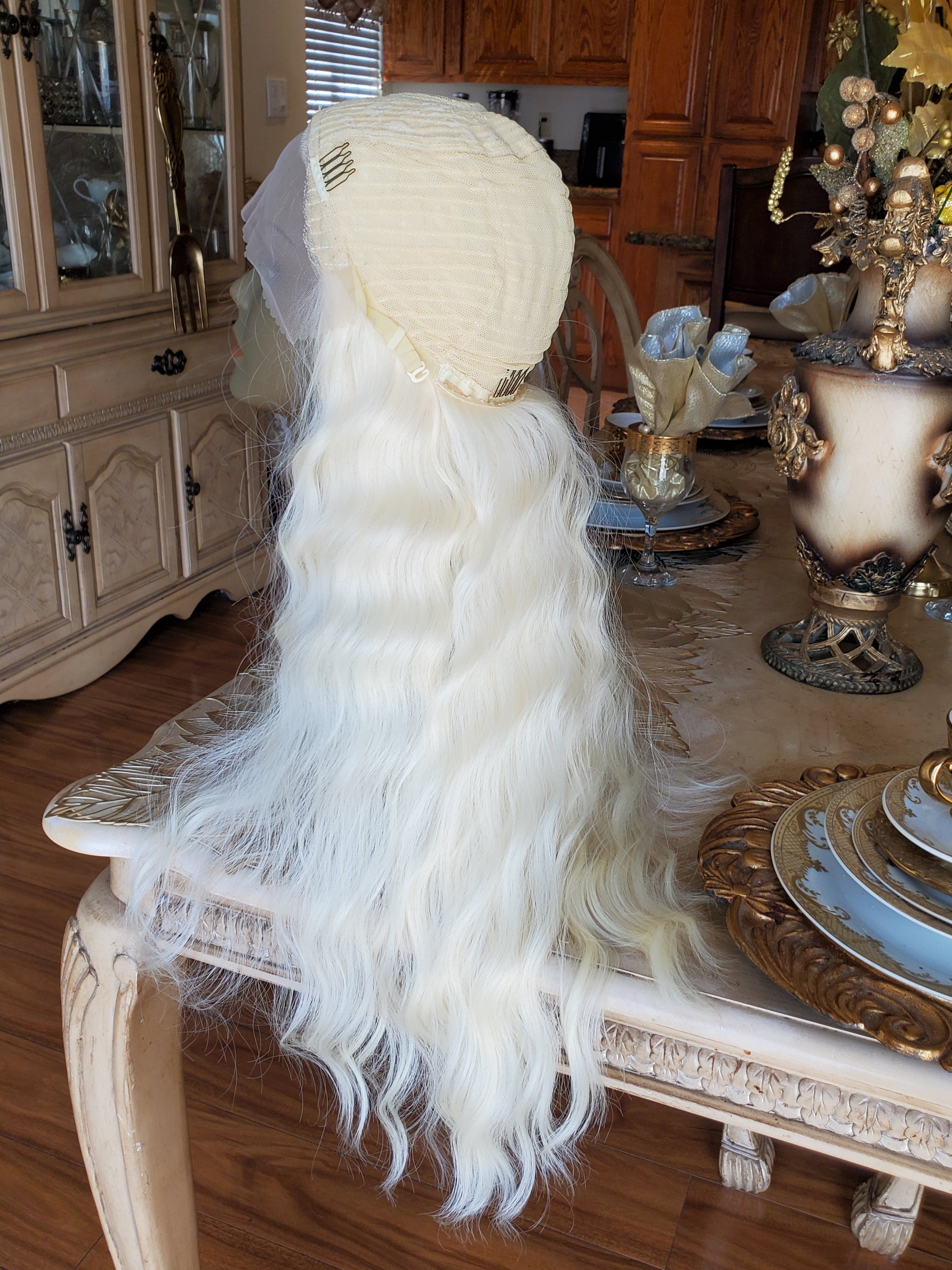 Bleach Blonde Curly Wave Lace Front Wig - Thumbnail 5
