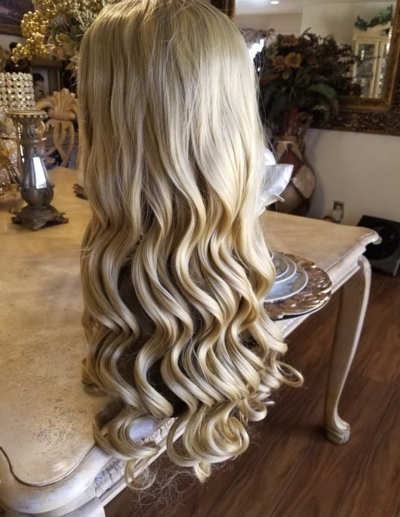 Ombre Blonde Beauty Wavy Full Wig - Thumbnail 4