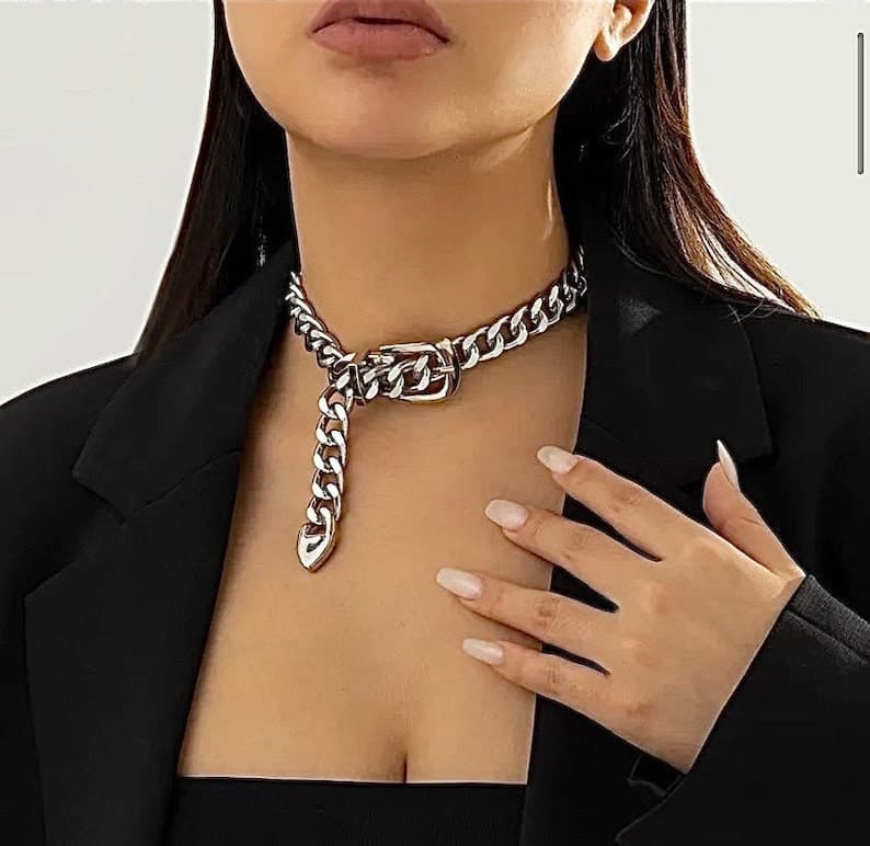 Silver Belt Buckle Choker, Chain Link, Exaggerated, Statement Necklace, Trendy - Thumbnail 3