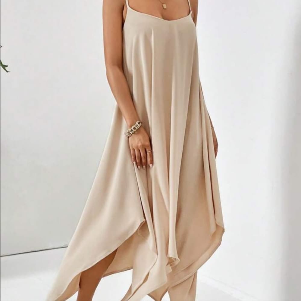 Solid Hanky Hem Cami DressDress - Thumbnail 4