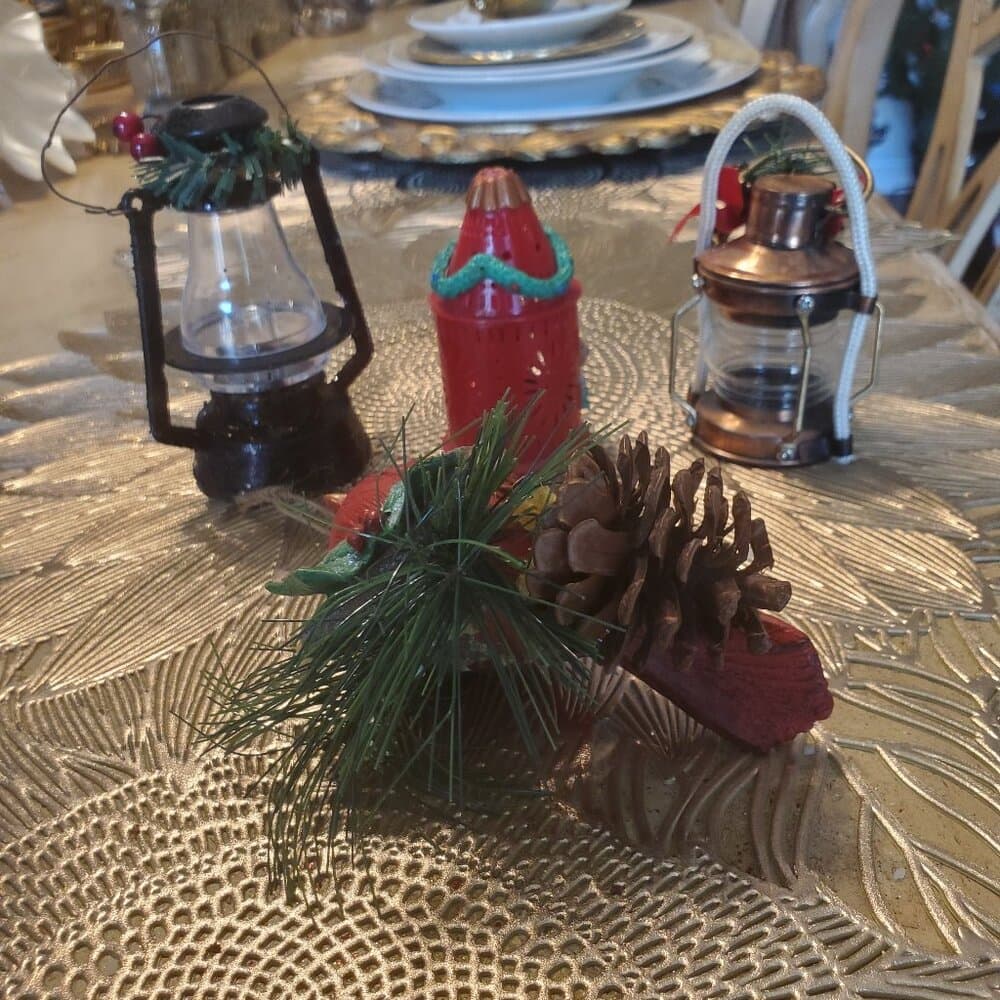 Christmas Ornmants-Set of 4!! - Thumbnail 4