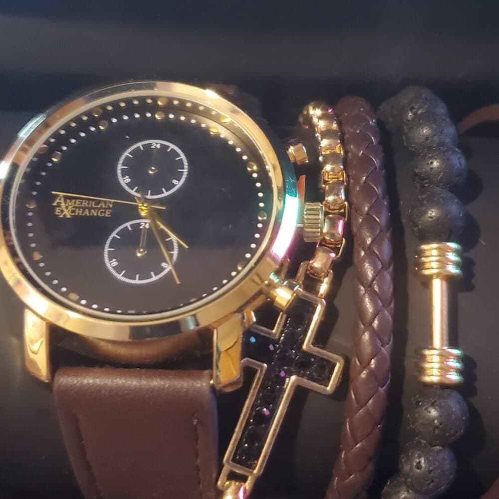 Mens Watch NWT - Thumbnail 10