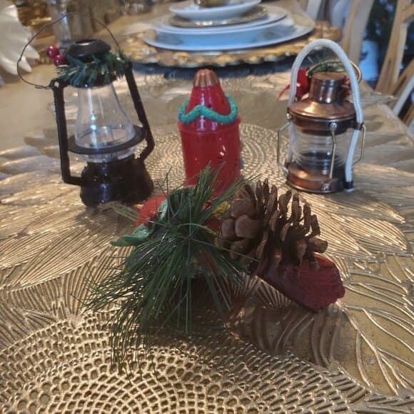 Christmas Ornmants-Set of 4!! - Thumbnail 5