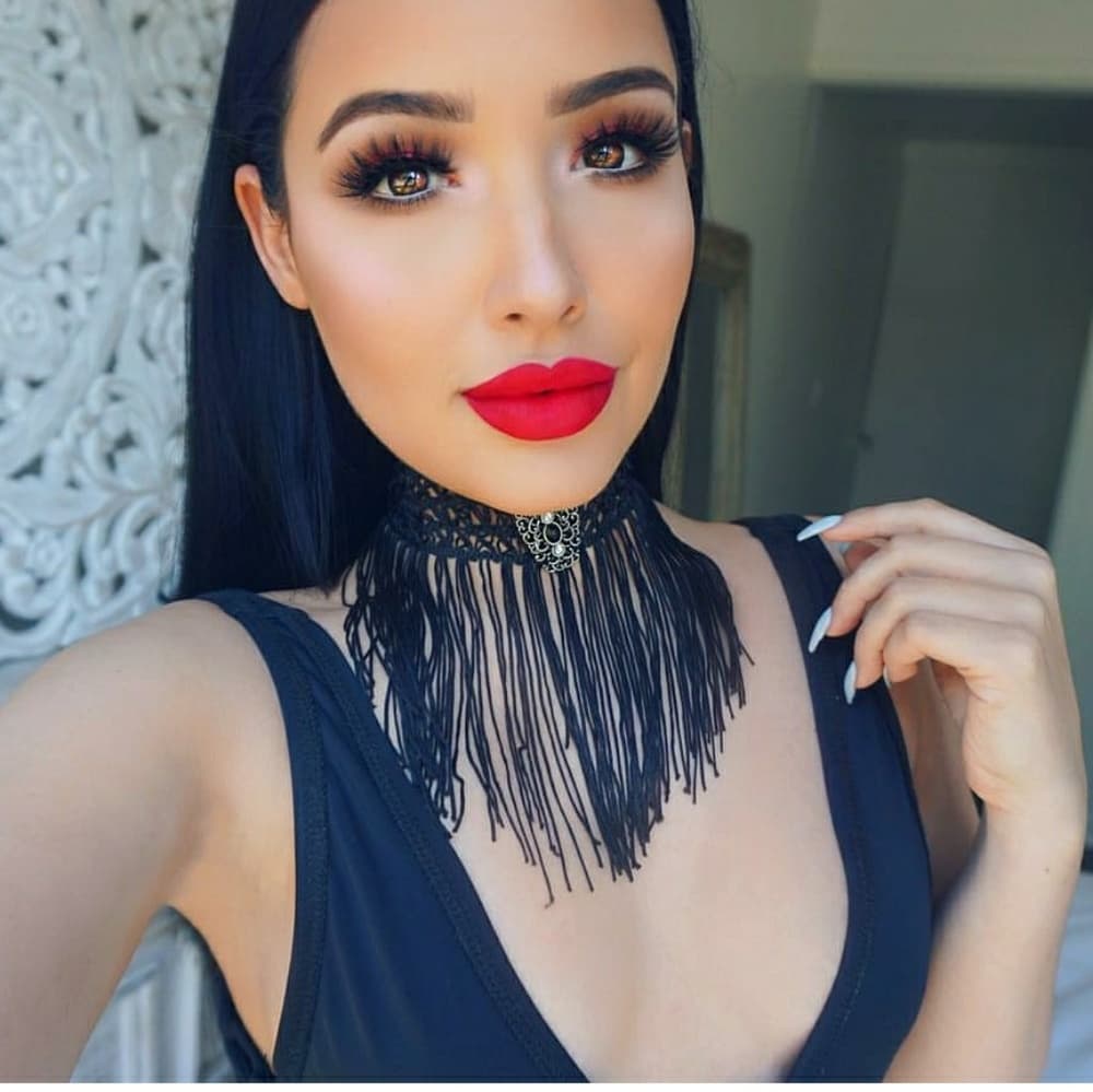 Black Straight Beauty LaceFront Wig Wig 22-24inche - Thumbnail 2