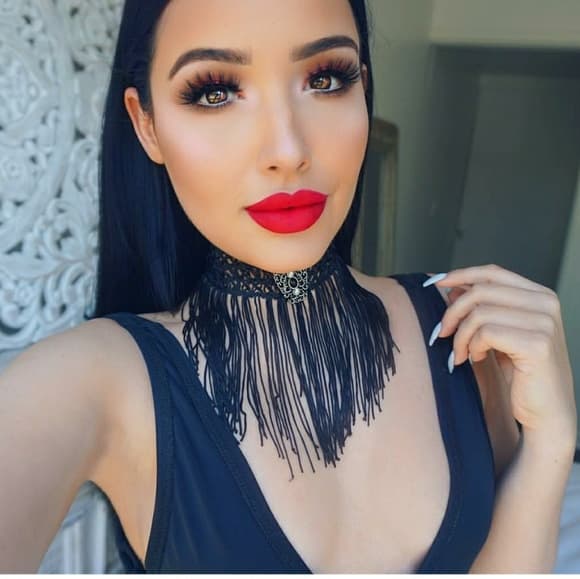 Black Straight Beauty LaceFront Wig Wig 22-24inche - Thumbnail 3