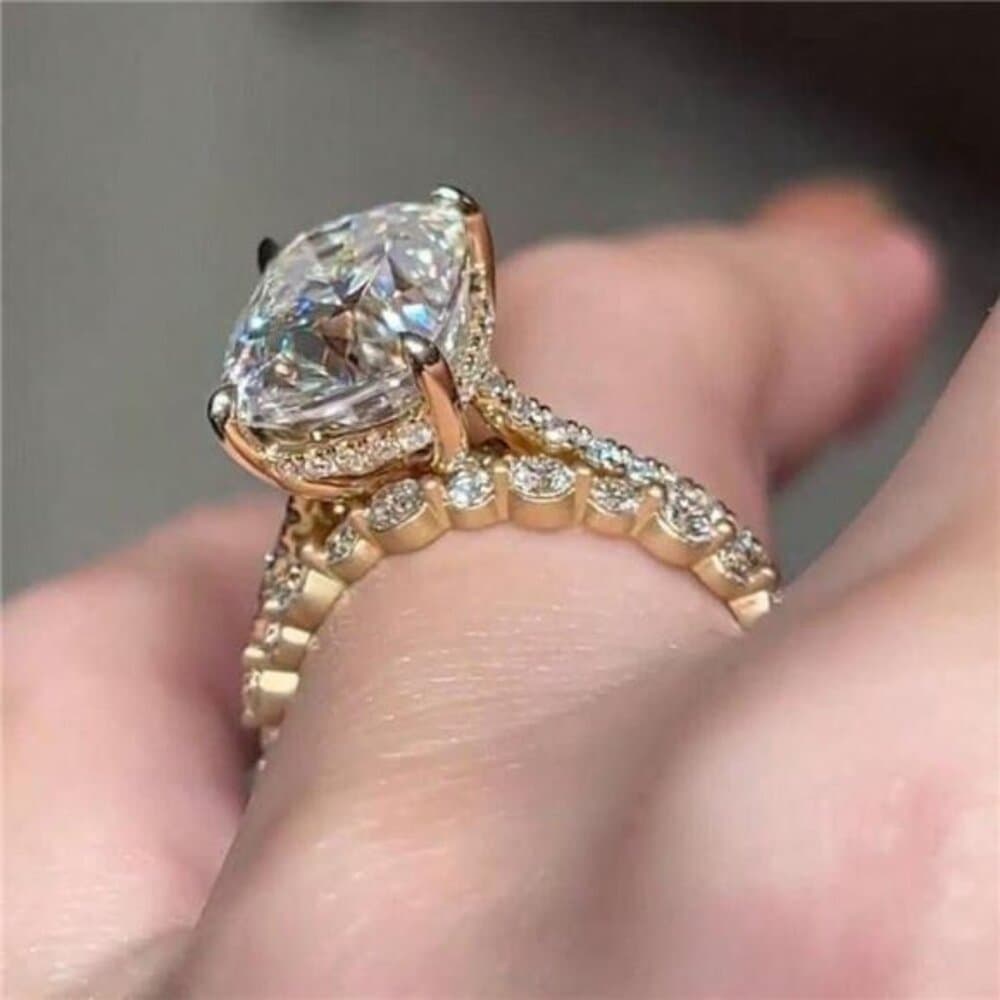 2pcs Luxury Women's Engagement Rings Set With Zirconia Stones - Thumbnail 3