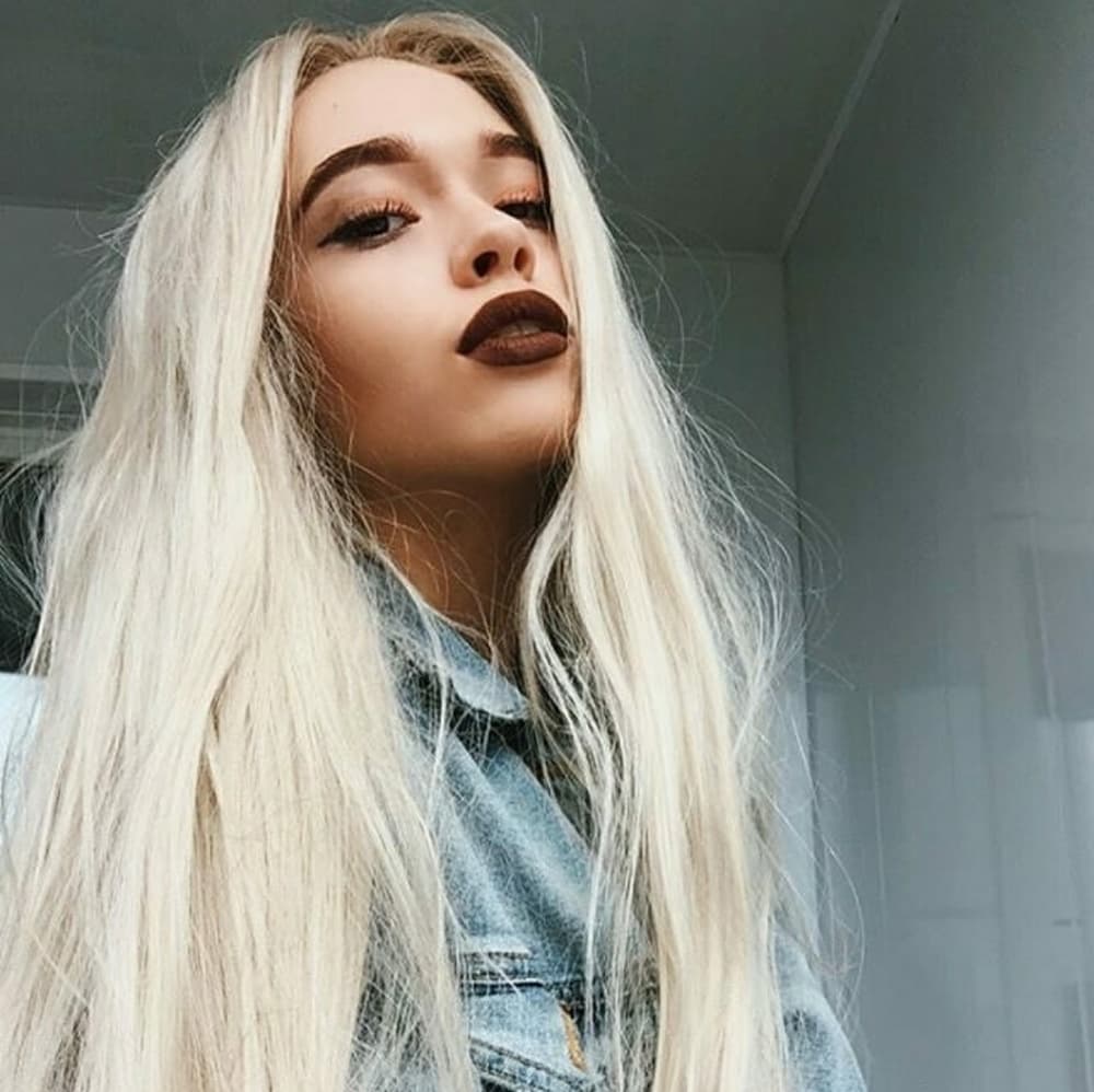 Blonde Beauty LaceFront Wig Wig 22-24inches!!