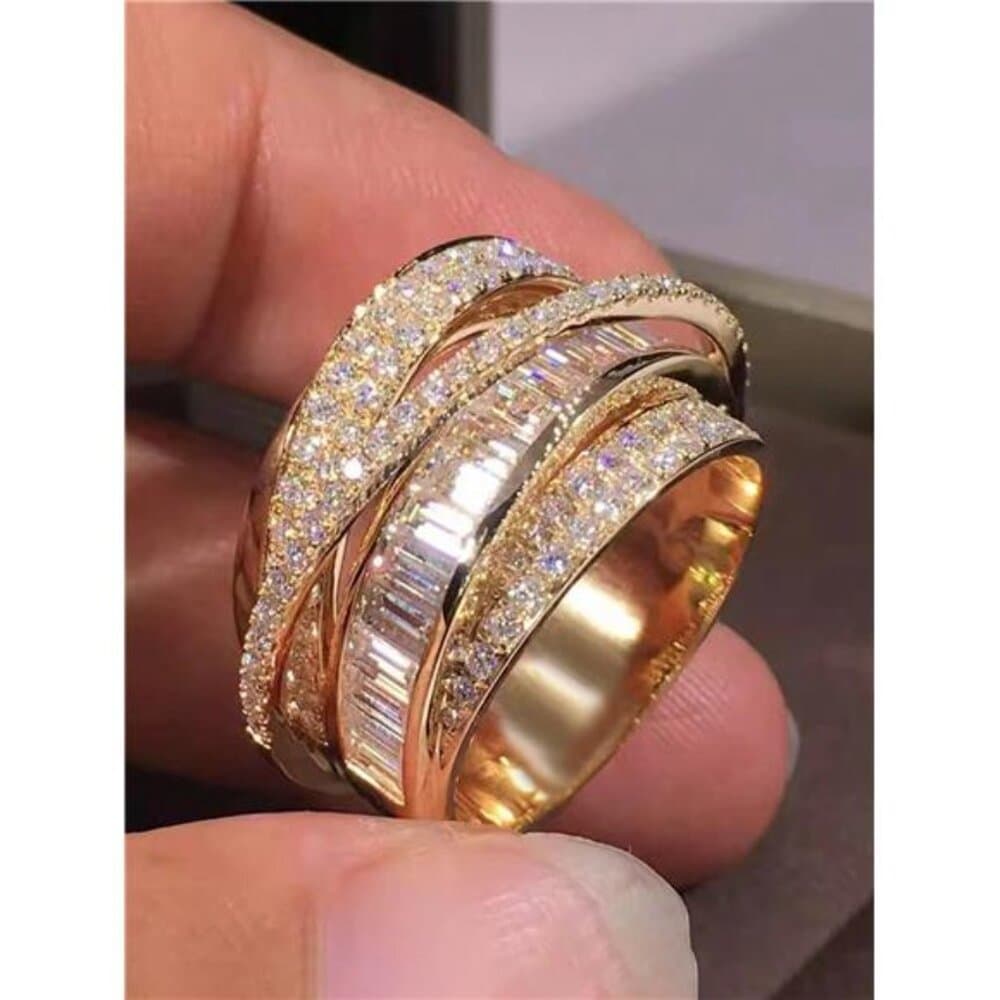 Gorgeous Cubic Zirconia Ring For Women For Wedding Engagement Party - Thumbnail 2