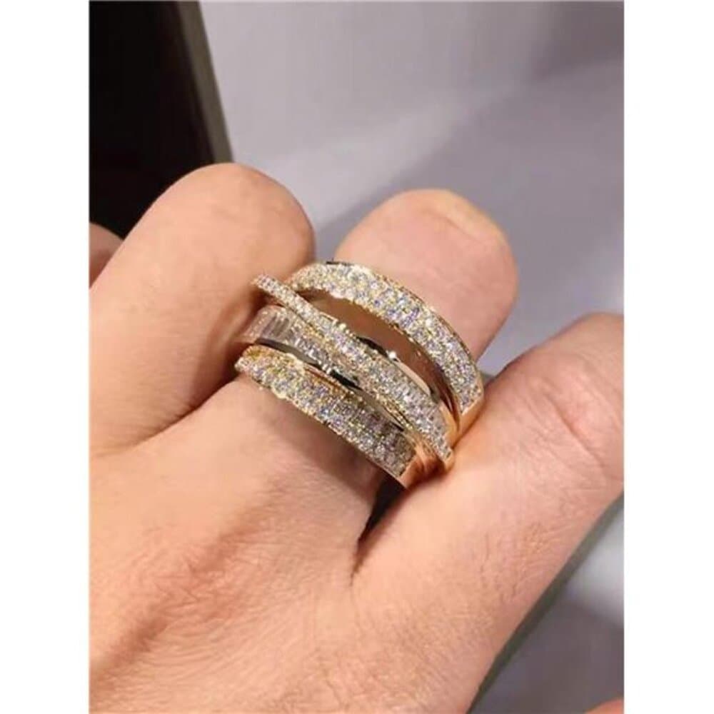 Gorgeous Cubic Zirconia Ring For Women For Wedding Engagement Party - Thumbnail 4