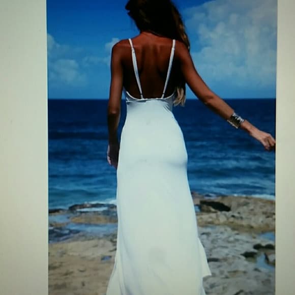 Beautiful White Sleeveless V-NECK Slim Dress!! - Thumbnail 2