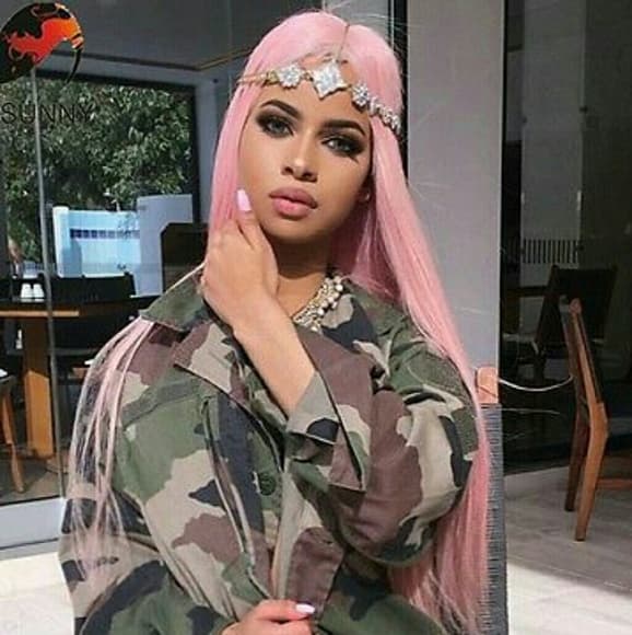 Pink Beauty LaceFront Wig Wig inches - Thumbnail 9