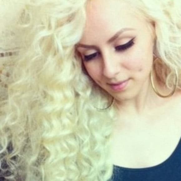 Blonde Beauty Wig!! - Thumbnail 3