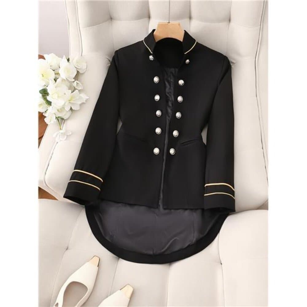 Elegant Blazer Jacket] Elegant Minimalist Women's Blazer Jacket | Graceful - Thumbnail 3