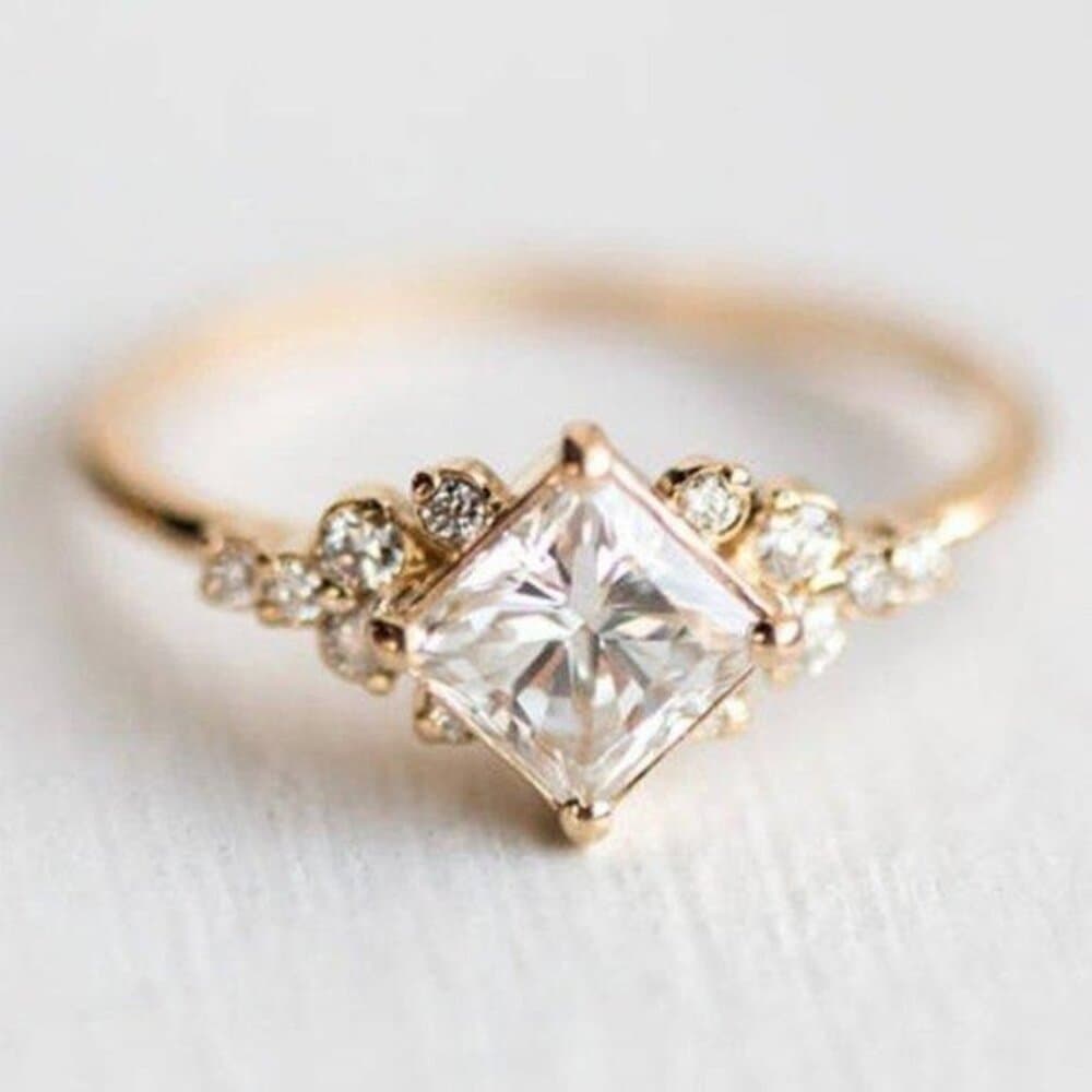 *NEW Princess Cut& Round Diamond Yellow Gold Ring - Thumbnail 16