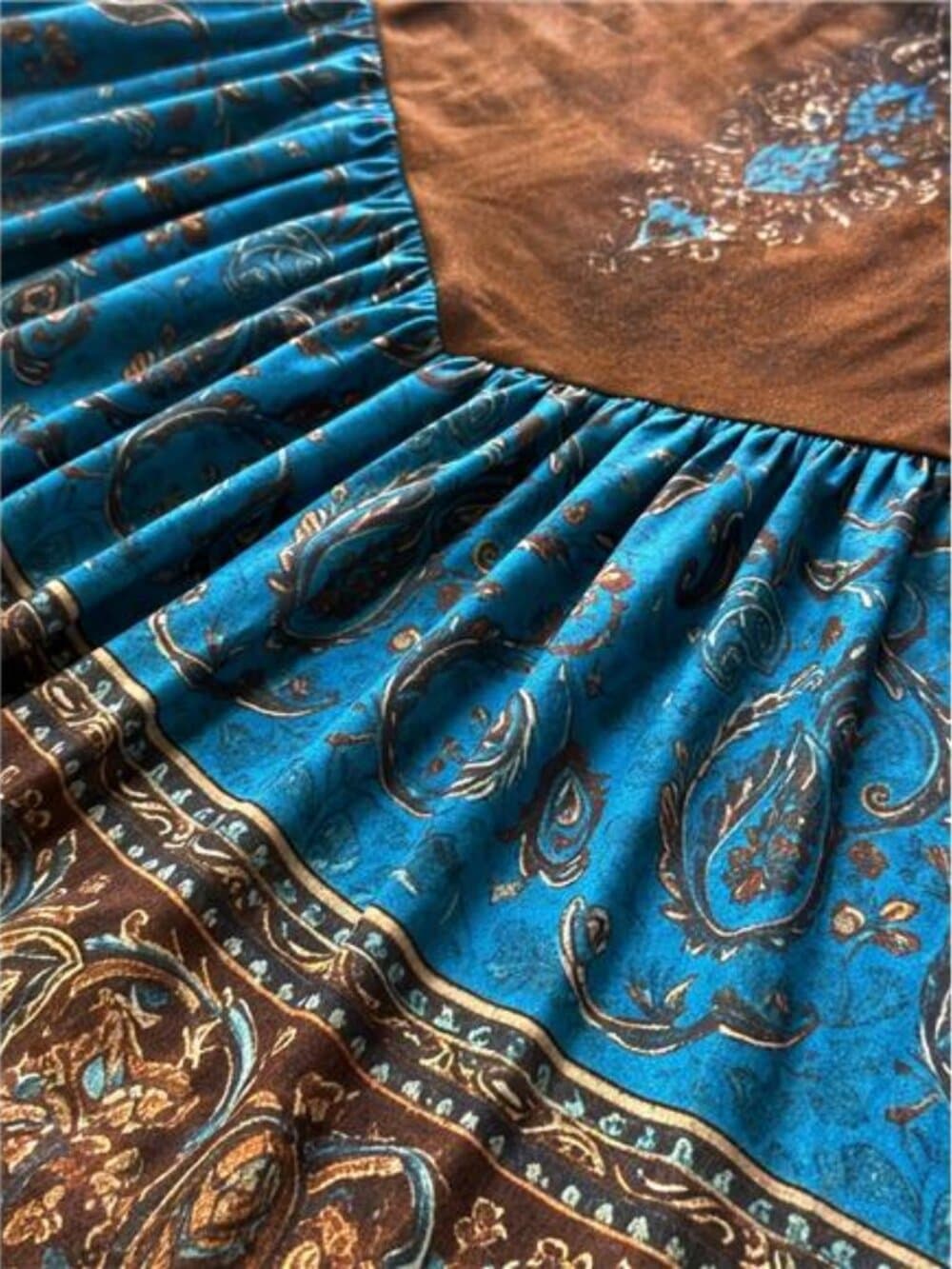 Women'S Vintage Western Paisley Print V-Neck Mini Dress - Thumbnail 5