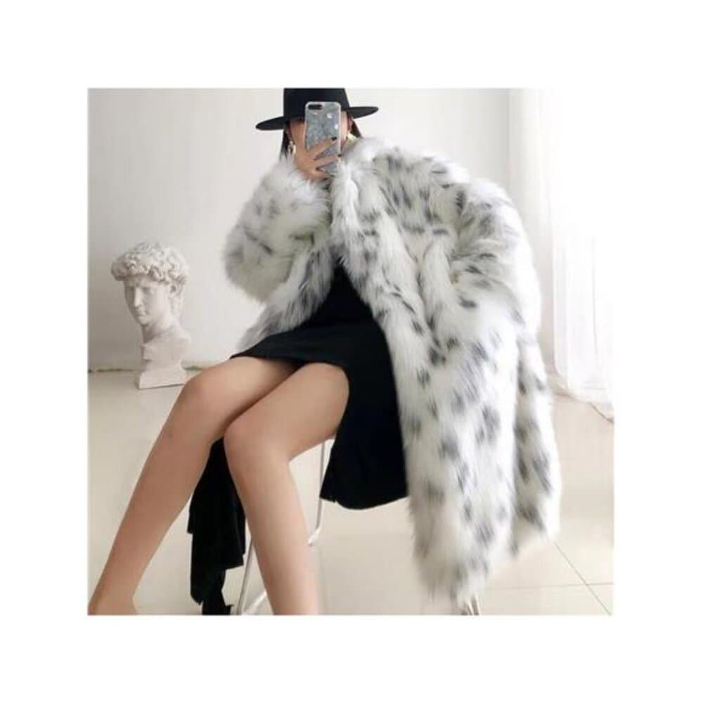 Black And White Leopard Print Women's Faux Fur Coat with Fashionable Long - Thumbnail 3