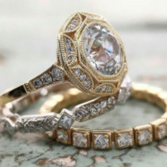Beautiful Wedding Ring Set - Thumbnail 9