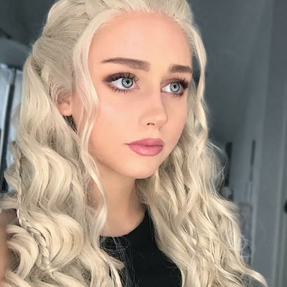 Blonde Beauty LaceFront Wig Wig 22-24inches - Thumbnail 3