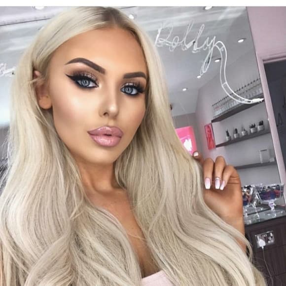 Blonde Beauty LaceFront Wig Wig 22-24inches - Thumbnail 9
