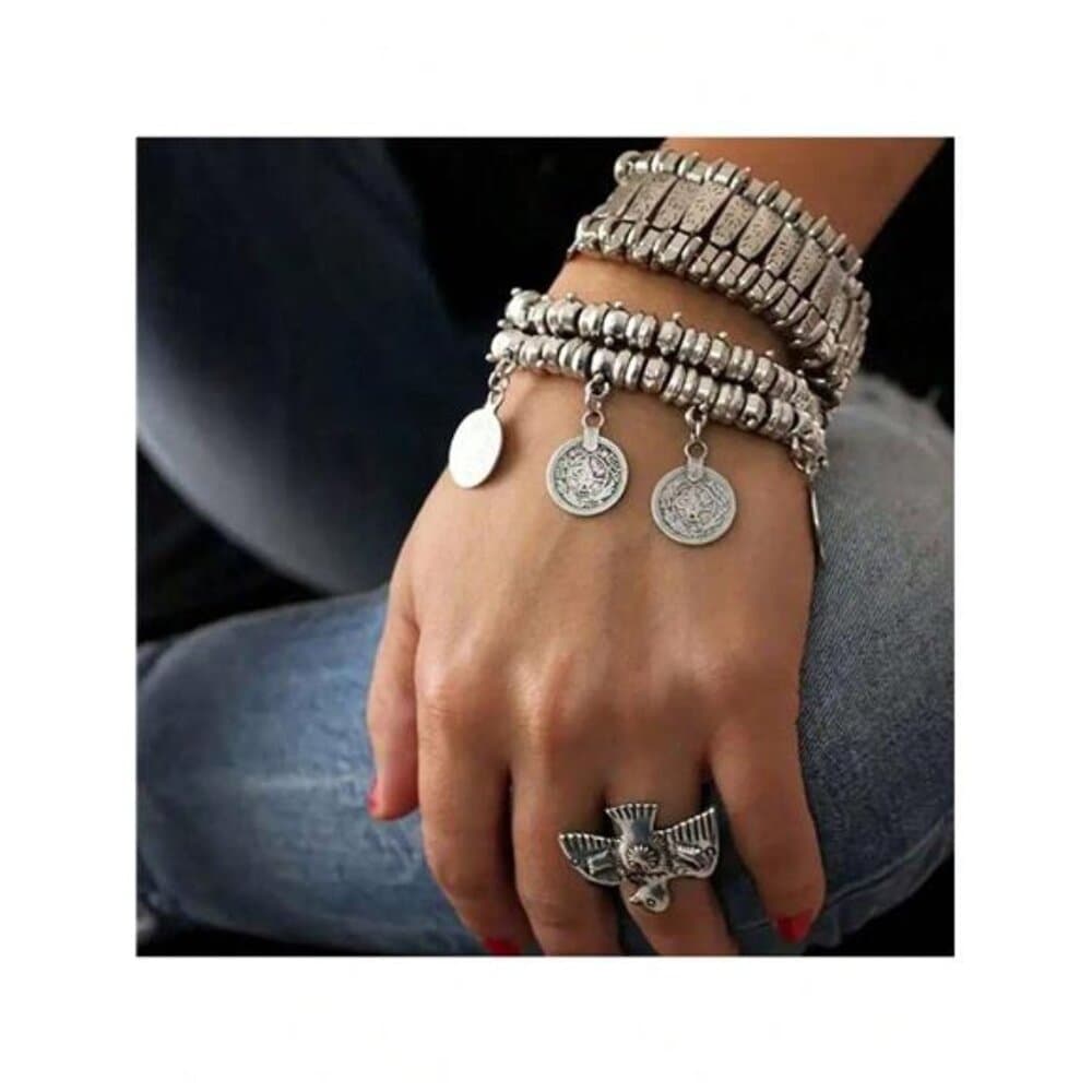Vintage Boho Style Coin Tassel Pendant Chain Bracelet Minimalist Hand Chain