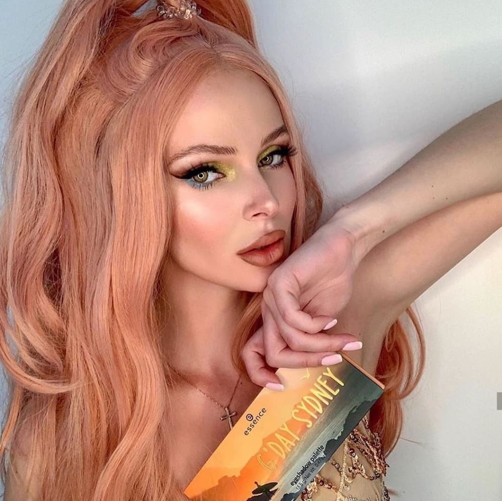 Pink Beauty Lace Front Wig - Thumbnail 3