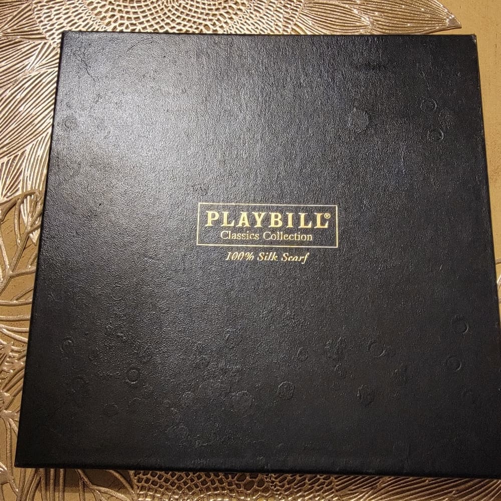 Playbill Beautiful 100 Percent Silk Scarf - Thumbnail 9