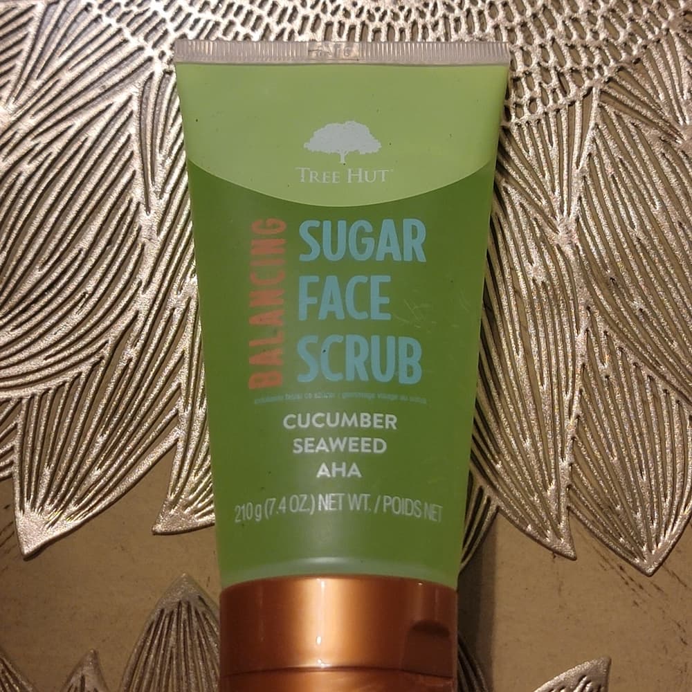🔥TREE HUT BALANCING FACE SCRUB CUCUMBER & SEAWEED🔥 - Thumbnail 6