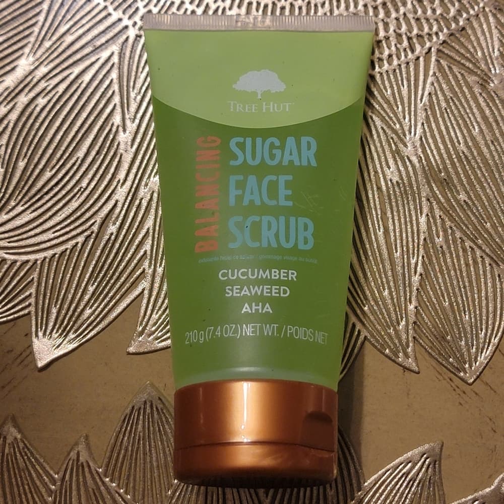🔥TREE HUT BALANCING FACE SCRUB CUCUMBER & SEAWEED🔥 - Thumbnail 5