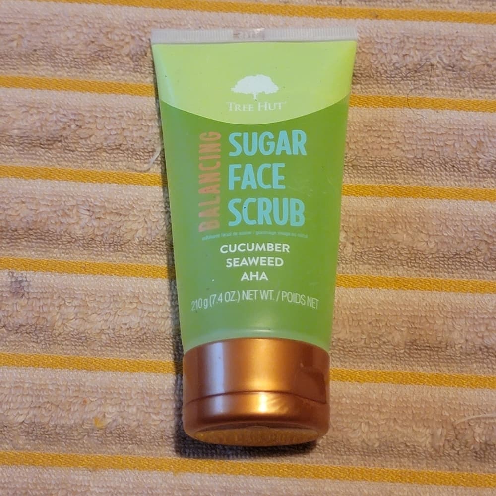 🔥TREE HUT BALANCING FACE SCRUB CUCUMBER & SEAWEED🔥 - Thumbnail 7