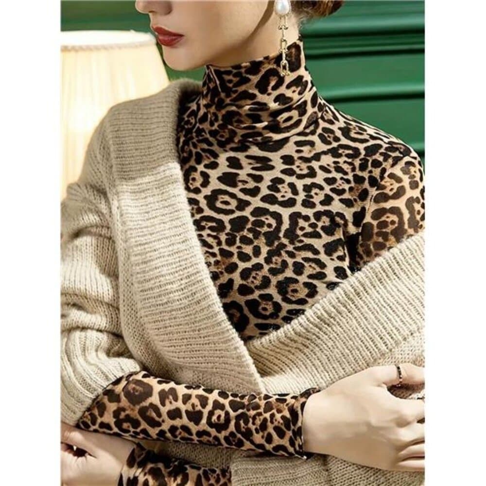 Women's Leopard Print Turtleneck T-Shirt Graphic Cheetah Print Tees - Thumbnail 3