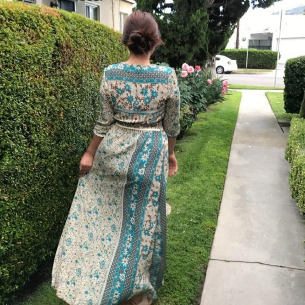 Beautiful Western Beauty Dress Size - Thumbnail 2