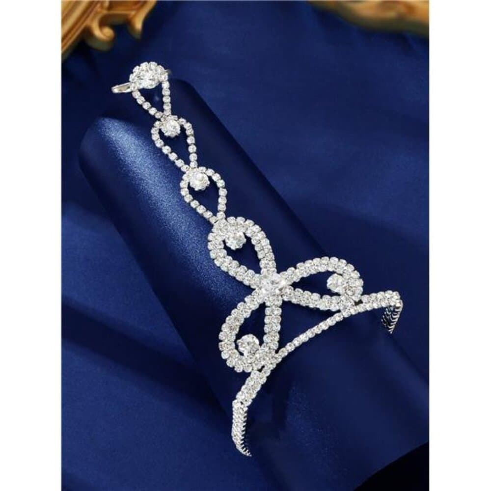 Glamorous Rhinestone Decor Silver Bracelet With Ring Hand Harness Prom