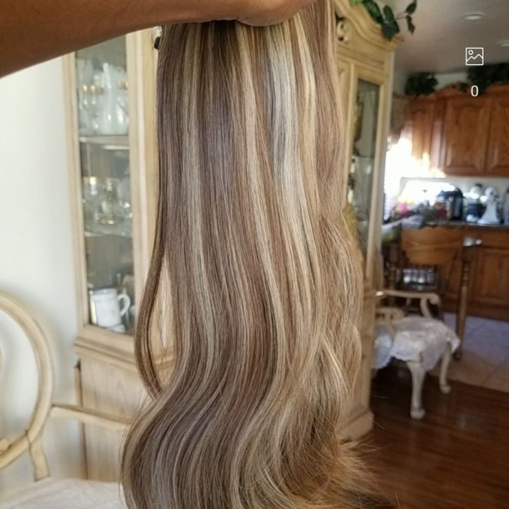 Brown Blonde 20" long synthetic straight hair extensions halo wire fish line - Thumbnail 7
