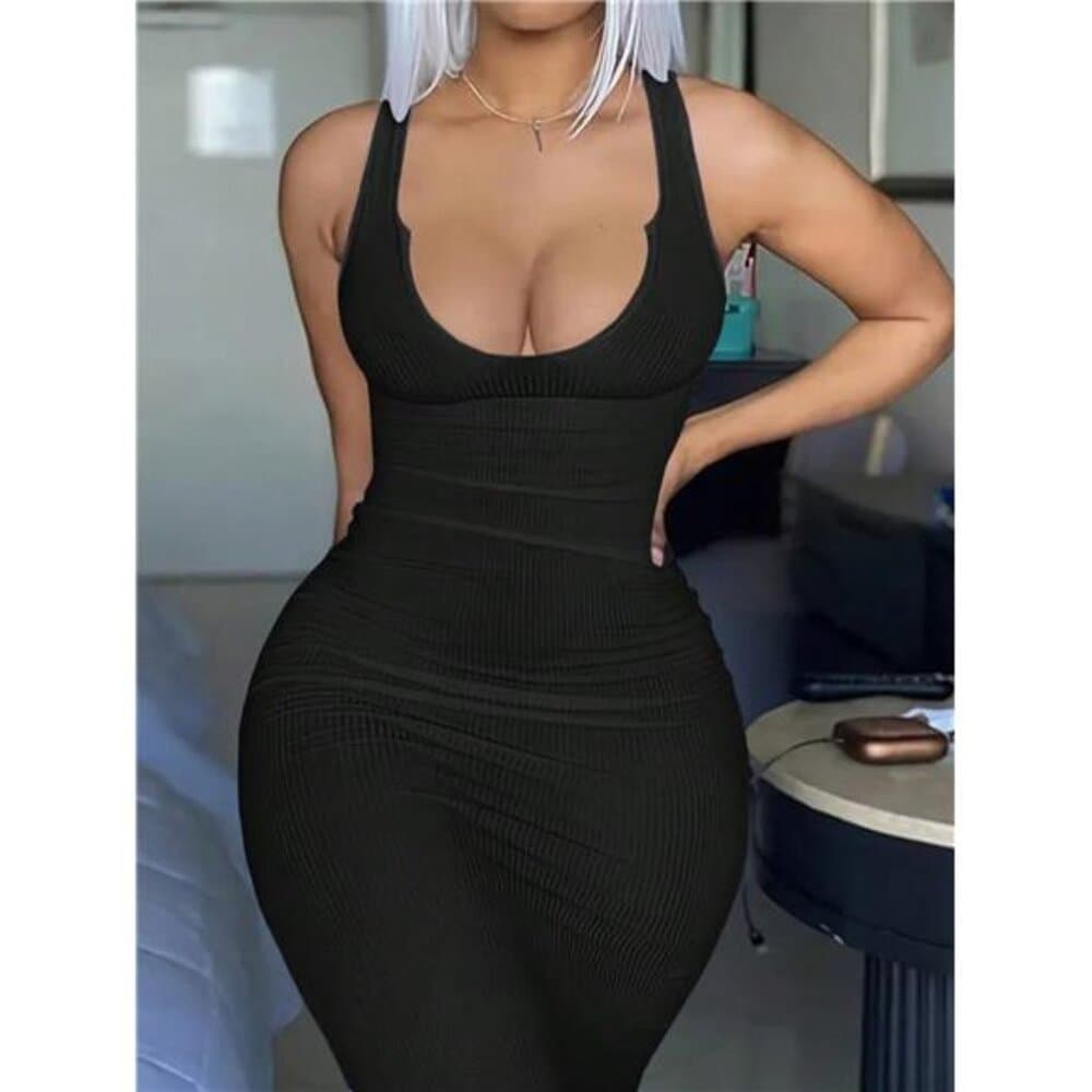 Women's Solid Color Tight-fitted Fashionable Dress With Scoop Neckline - Thumbnail 3