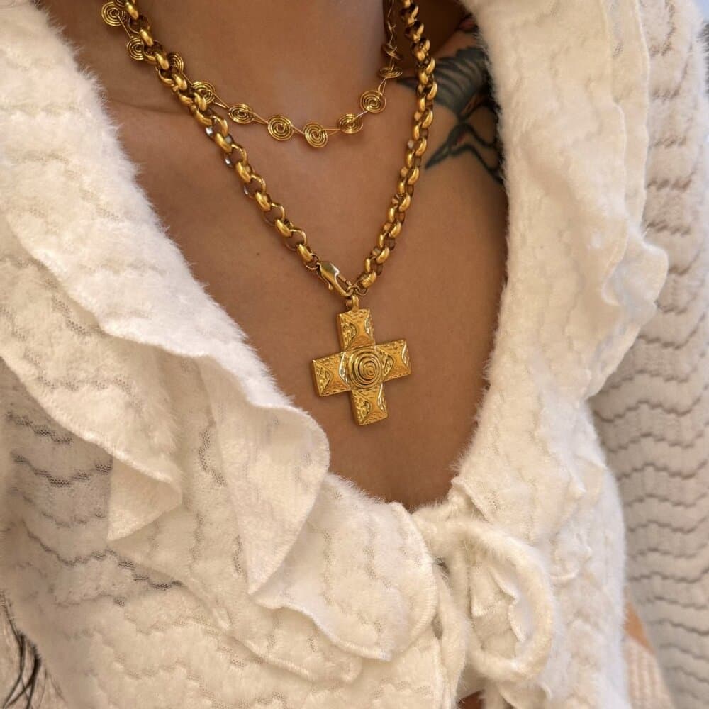 Titanium Steel 18k Gold Plated Retro Cross Plating Pendant Necklace - Thumbnail 5