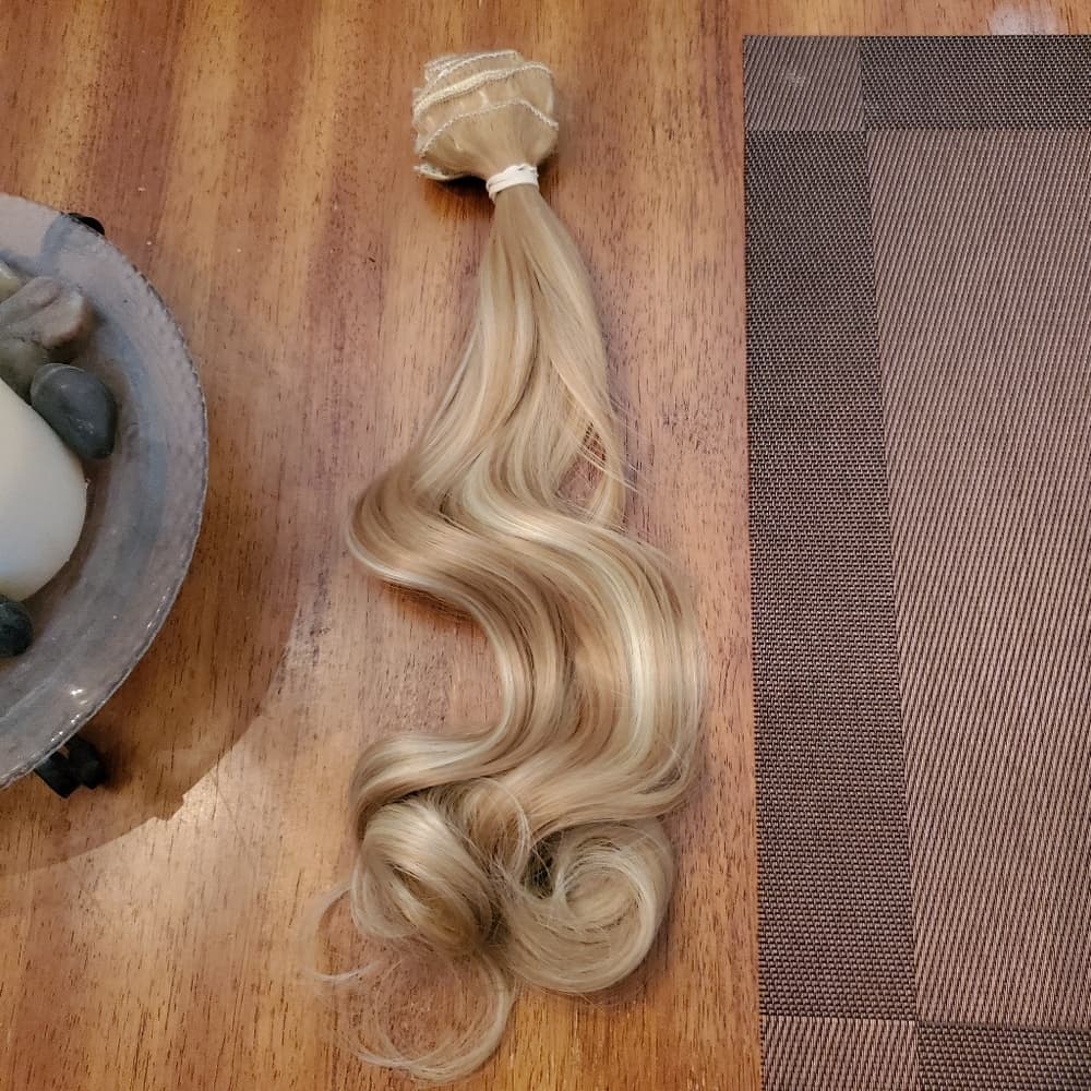 Blonde Full Head Clip in Extension - Thumbnail 8