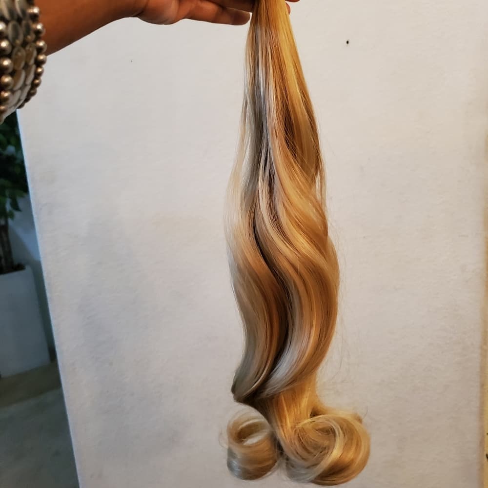 Blonde Full Head Clip in Extension - Thumbnail 4