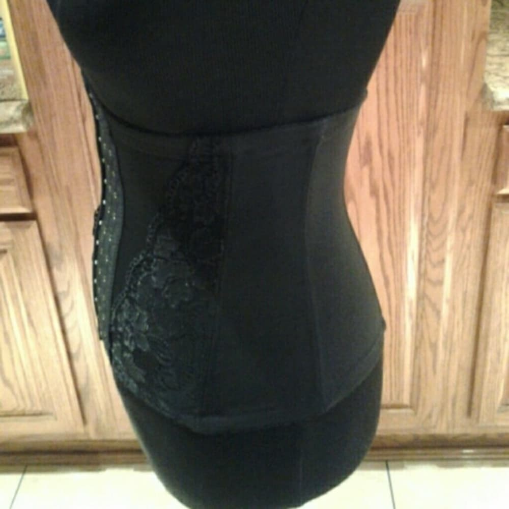 7 Steel Bone Waist Trainer-Instanly Slims You!! - Thumbnail 5